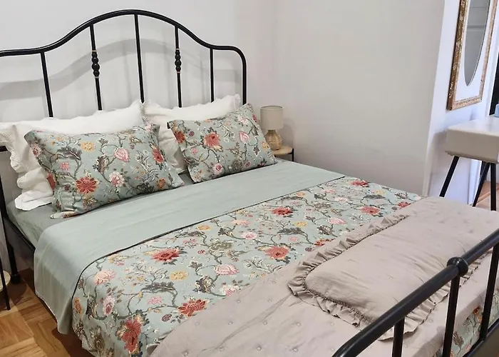 Mala Lu Central Apartment